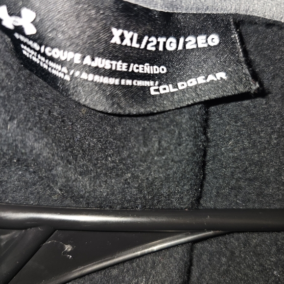 UnderArmour Men's Crew Neck Sweatshirt - Picture 2 of 3